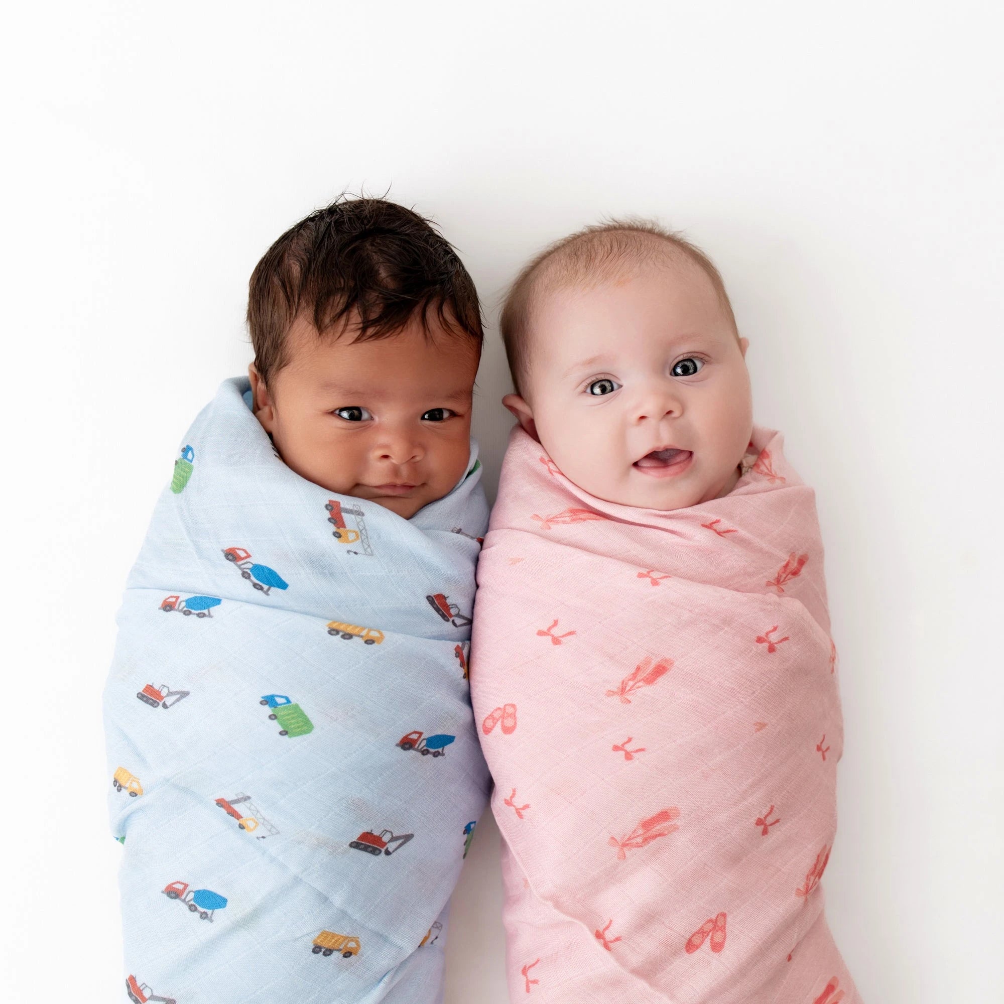 Baby swaddle bassinet shop