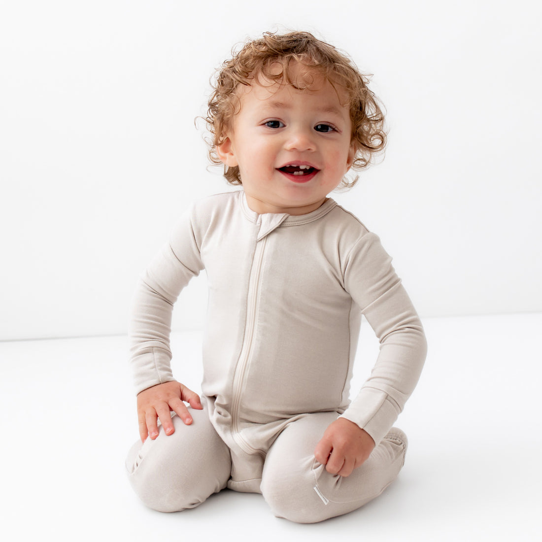 Bamboo vs. Cotton: Which is Better for Your Baby and the Planet?