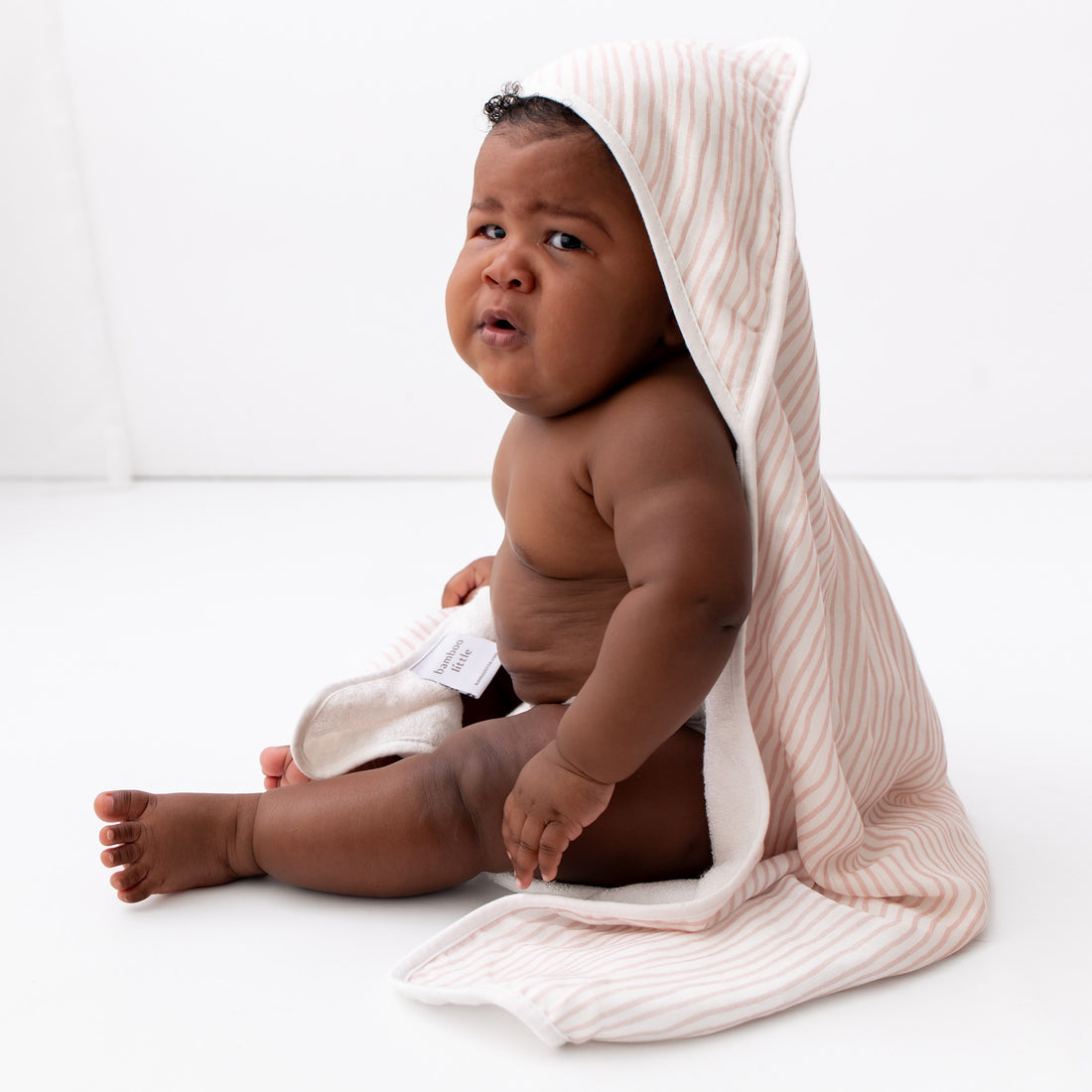 Wrap Your Baby in Luxury: Bamboo Hooded Towel Sets for Ultimate Comfort and Style